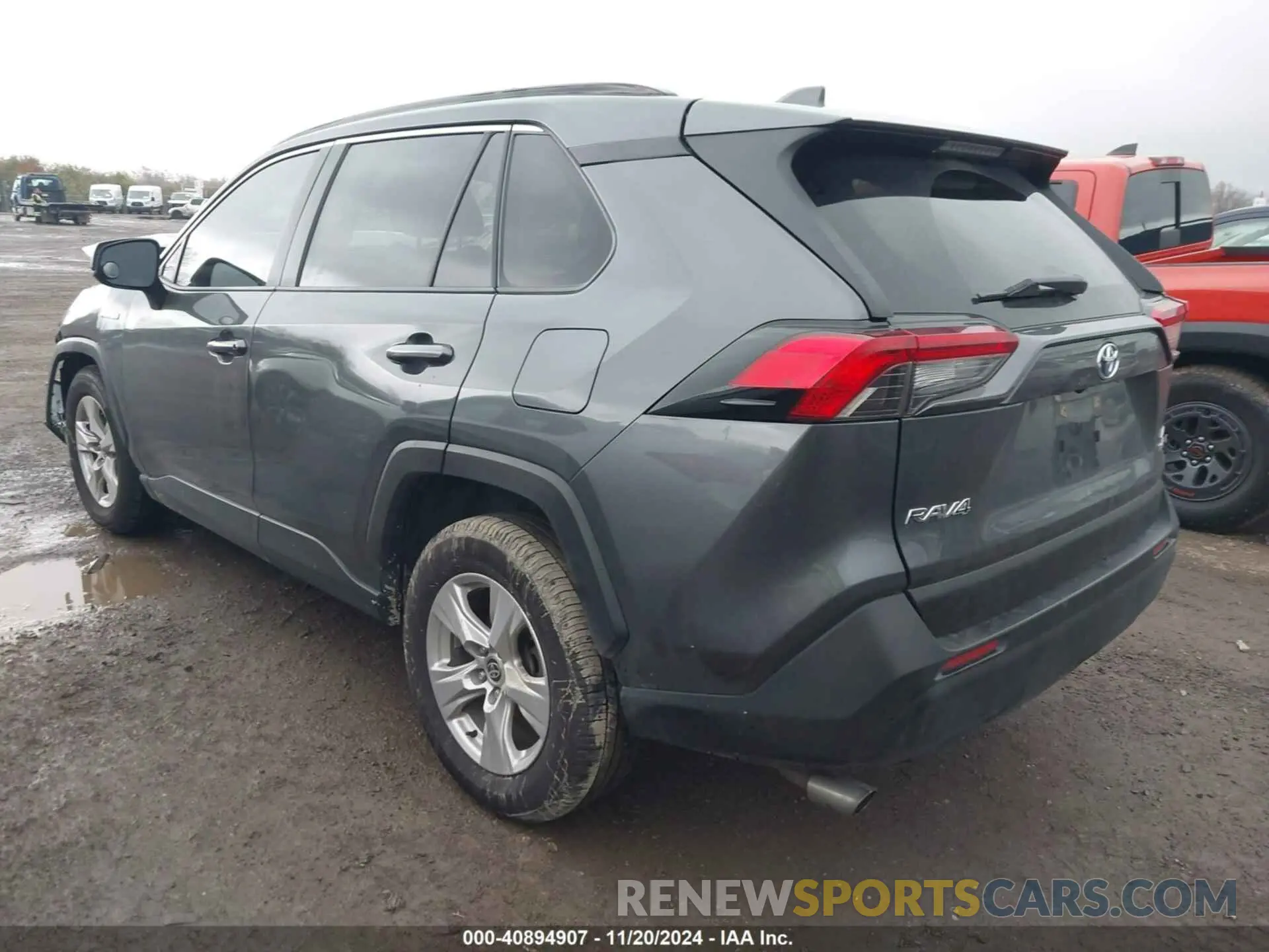 3 Photograph of a damaged car JTMLWRFV5LD060565 TOYOTA RAV4 2020