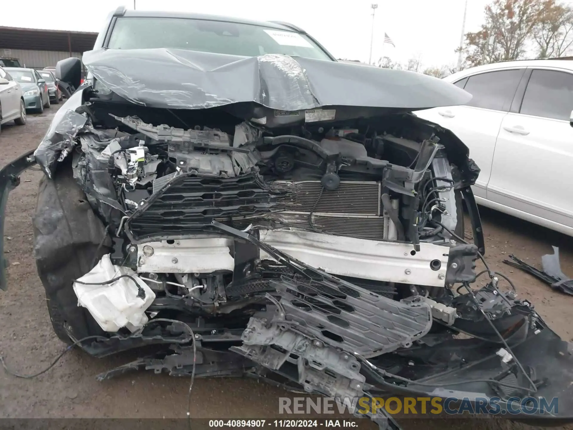 6 Photograph of a damaged car JTMLWRFV5LD060565 TOYOTA RAV4 2020