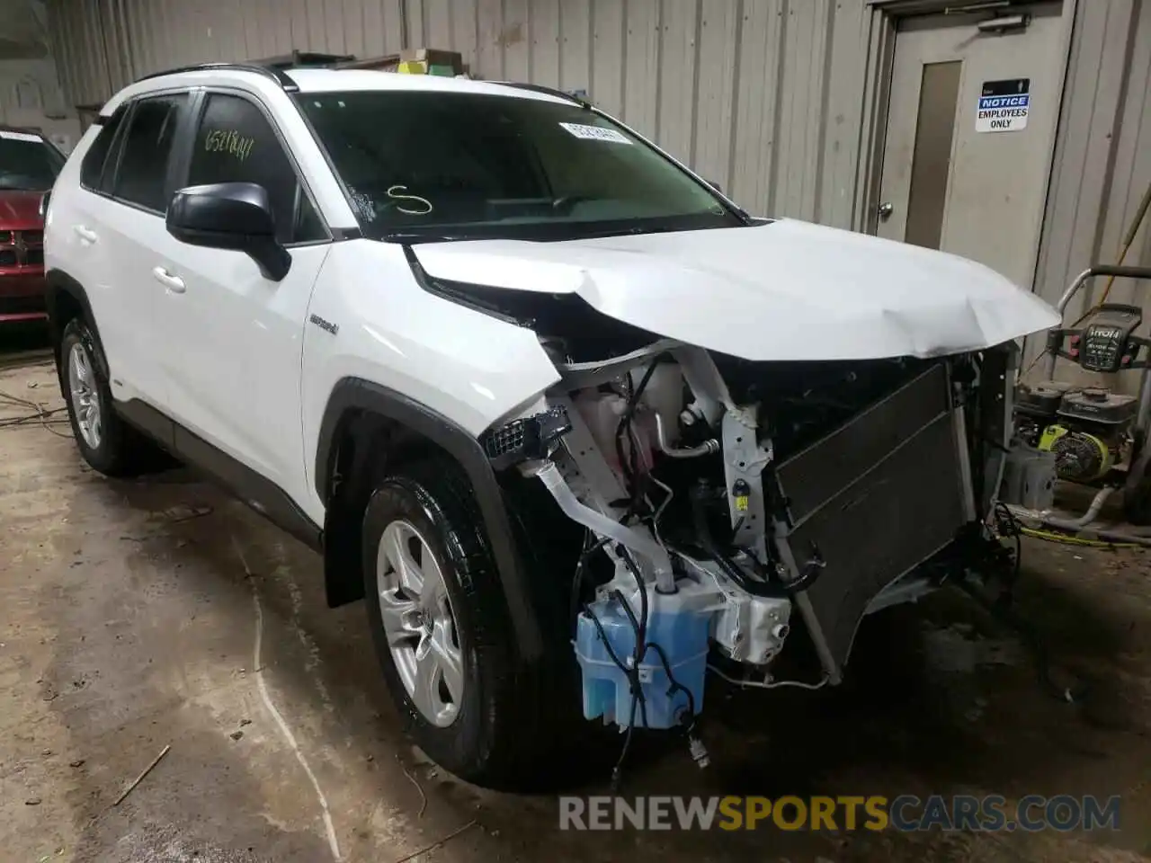 1 Photograph of a damaged car JTMLWRFV8LD044523 TOYOTA RAV4 2020