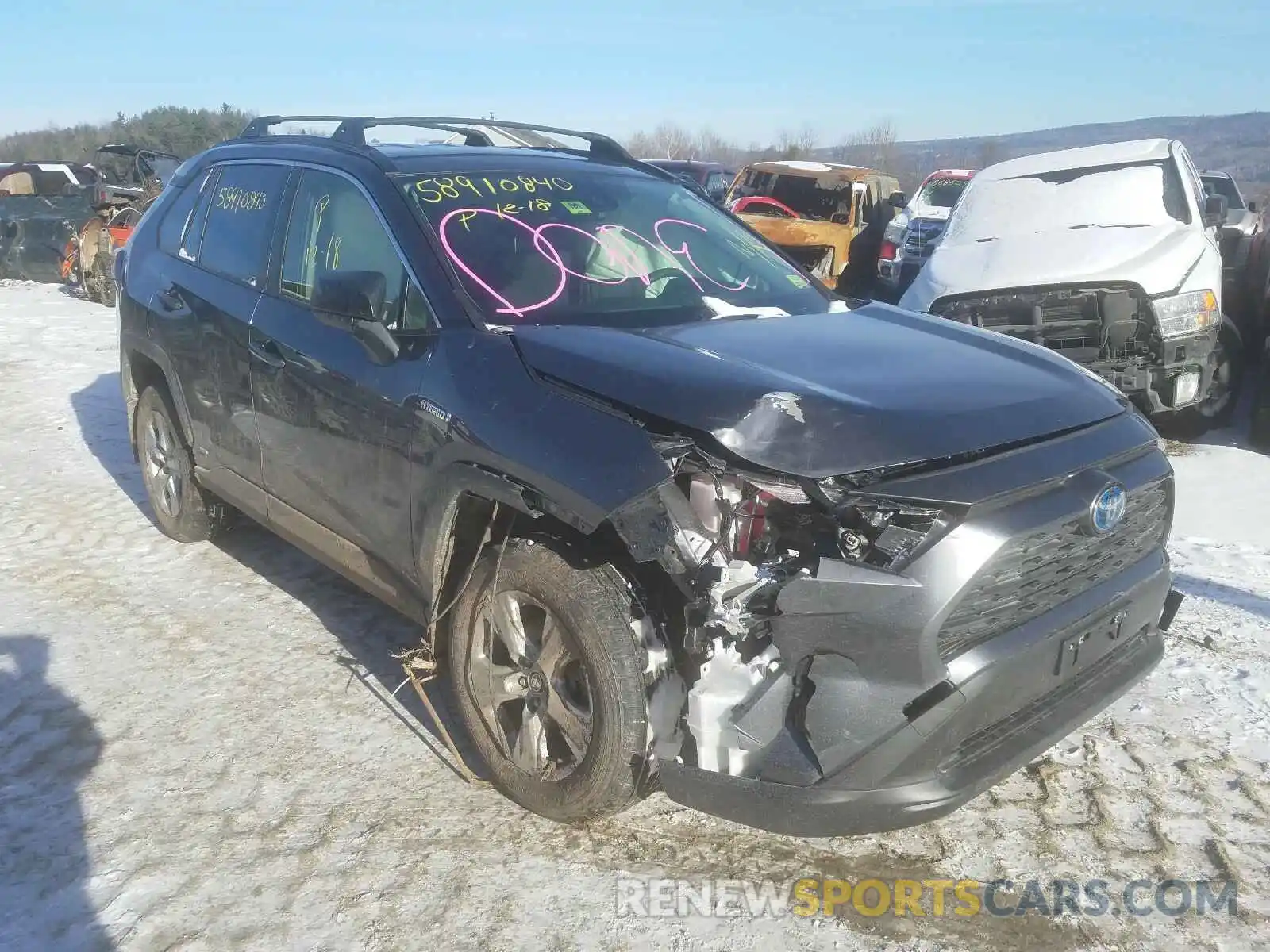 1 Photograph of a damaged car JTMLWRFVXLD070346 TOYOTA RAV4 2020