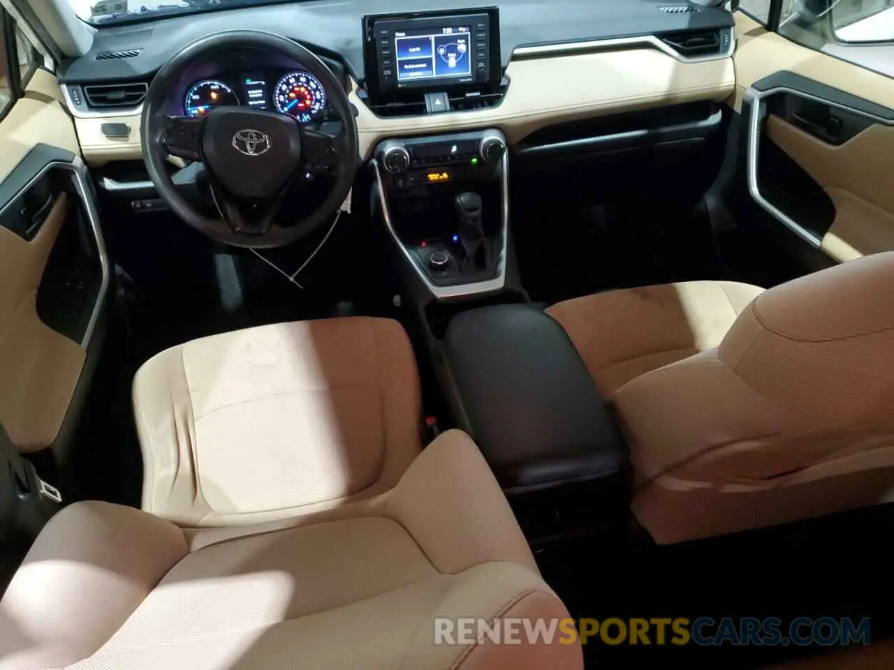 8 Photograph of a damaged car JTMM6RFV2LD003499 TOYOTA RAV4 2020