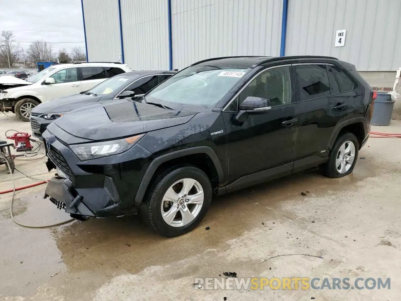 1 Photograph of a damaged car JTMM6RFV3LD003804 TOYOTA RAV4 2020