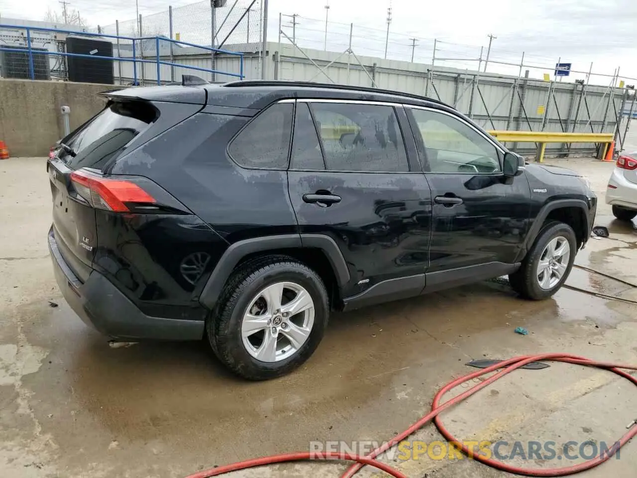 3 Photograph of a damaged car JTMM6RFV3LD003804 TOYOTA RAV4 2020