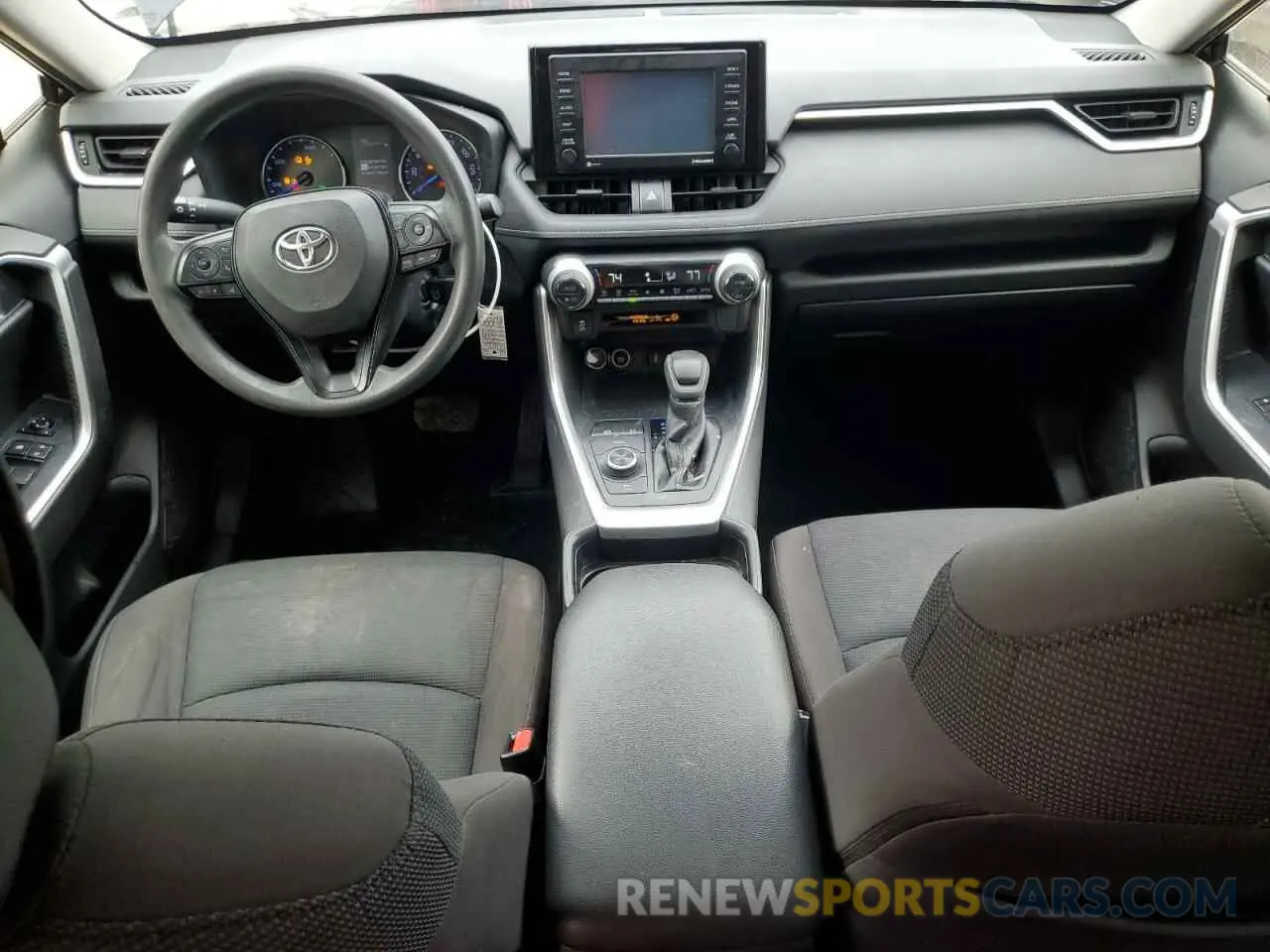 8 Photograph of a damaged car JTMM6RFV3LD003804 TOYOTA RAV4 2020