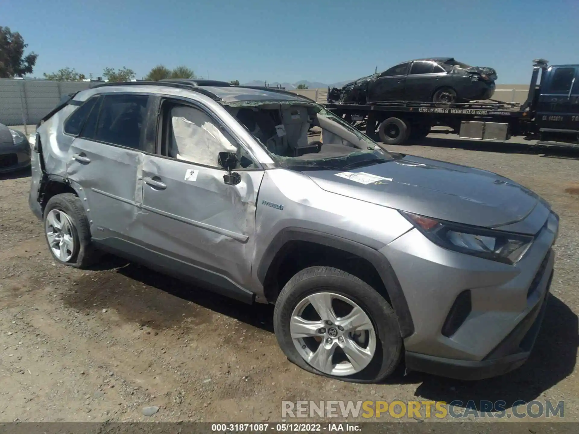 1 Photograph of a damaged car JTMM6RFV5LD002539 TOYOTA RAV4 2020