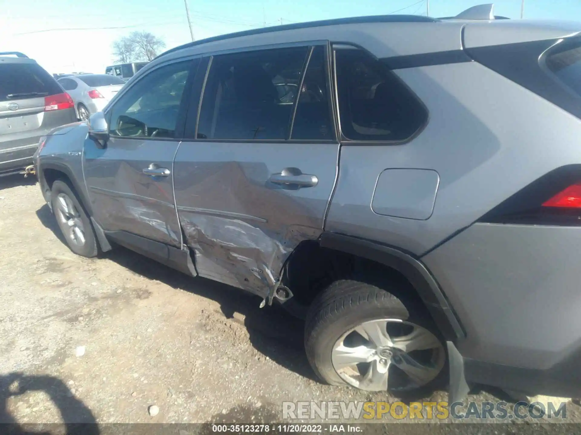 6 Photograph of a damaged car JTMMWRFV0LD058243 TOYOTA RAV4 2020