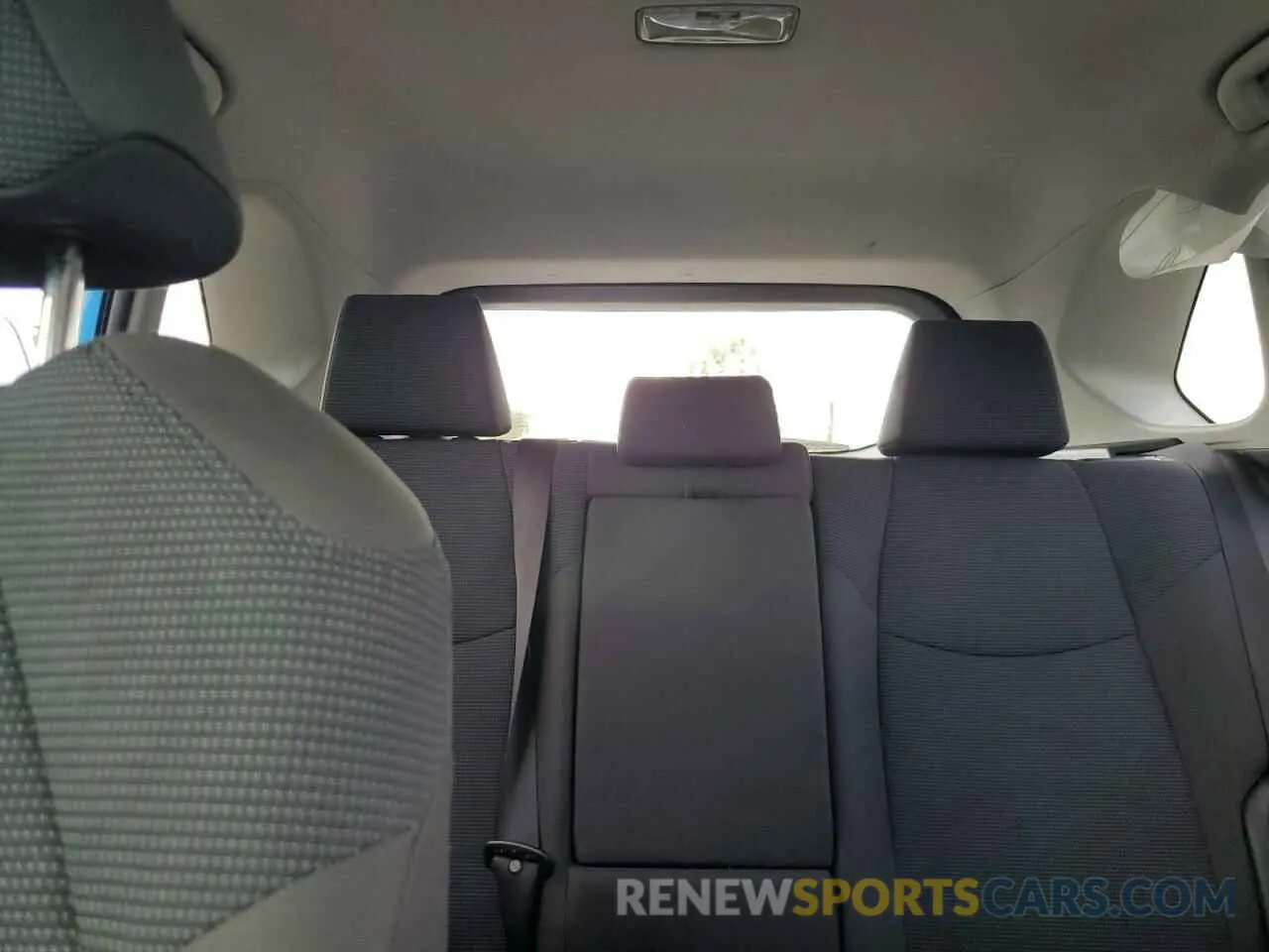 10 Photograph of a damaged car JTMMWRFV6LD054648 TOYOTA RAV4 2020