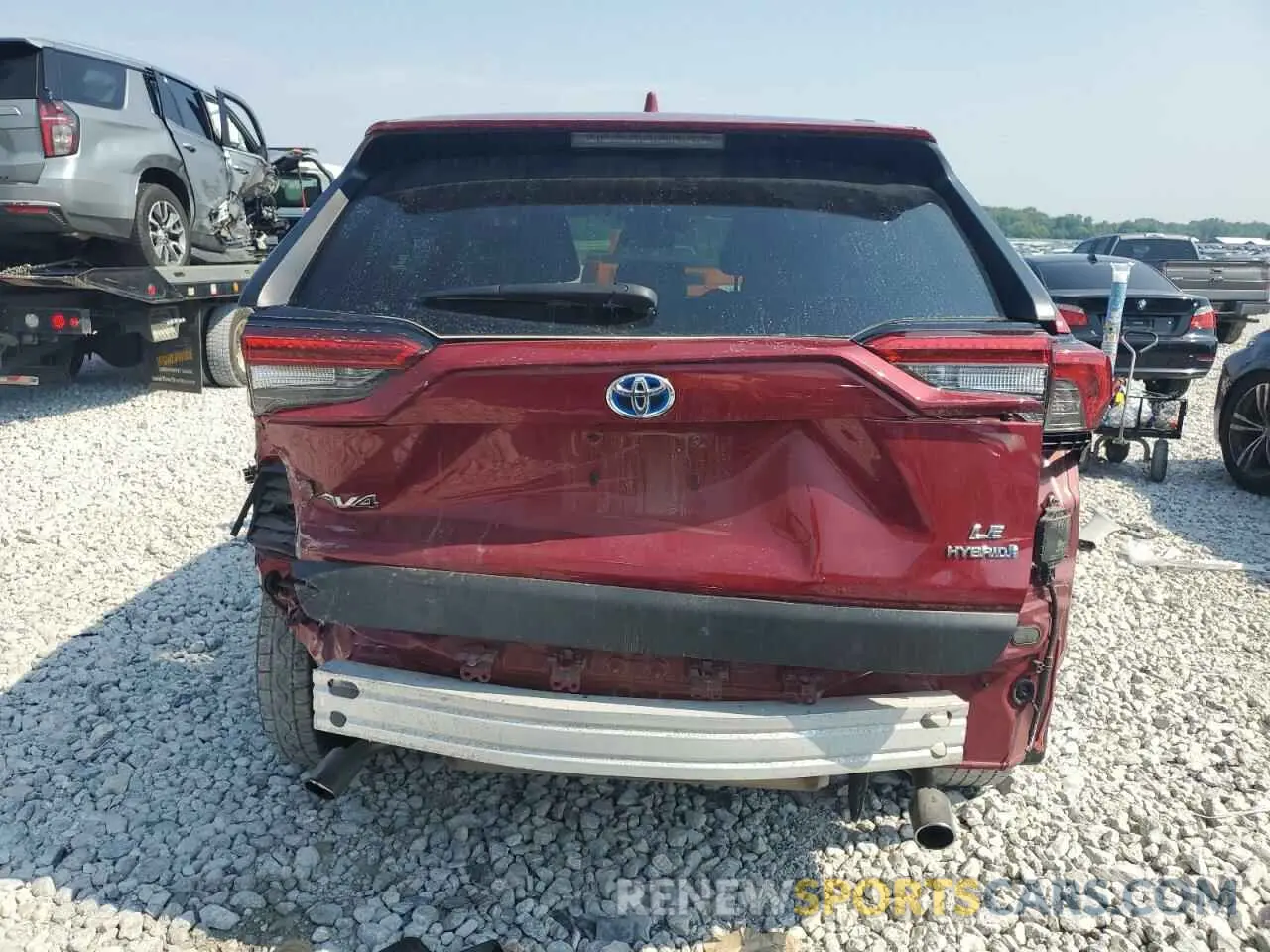 6 Photograph of a damaged car JTMMWRFV7LD068820 TOYOTA RAV4 2020