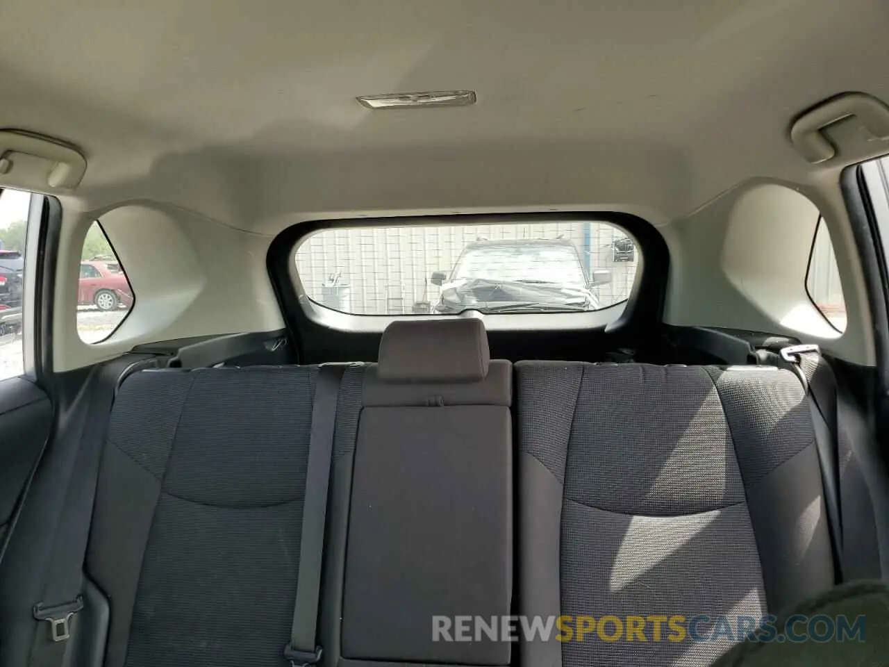 10 Photograph of a damaged car JTMMWRFV8LD056031 TOYOTA RAV4 2020