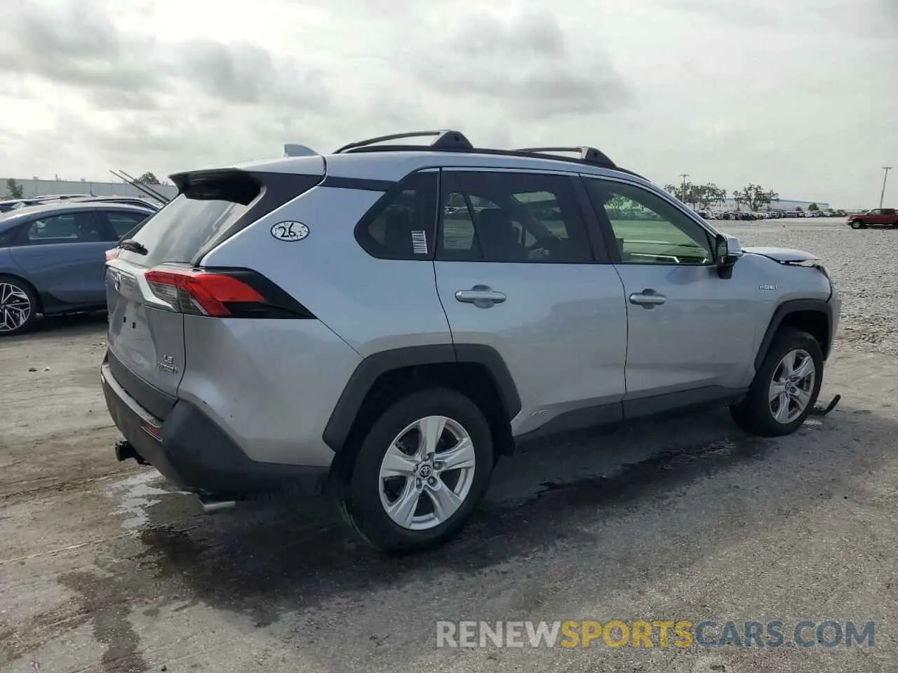 3 Photograph of a damaged car JTMMWRFV8LD056031 TOYOTA RAV4 2020