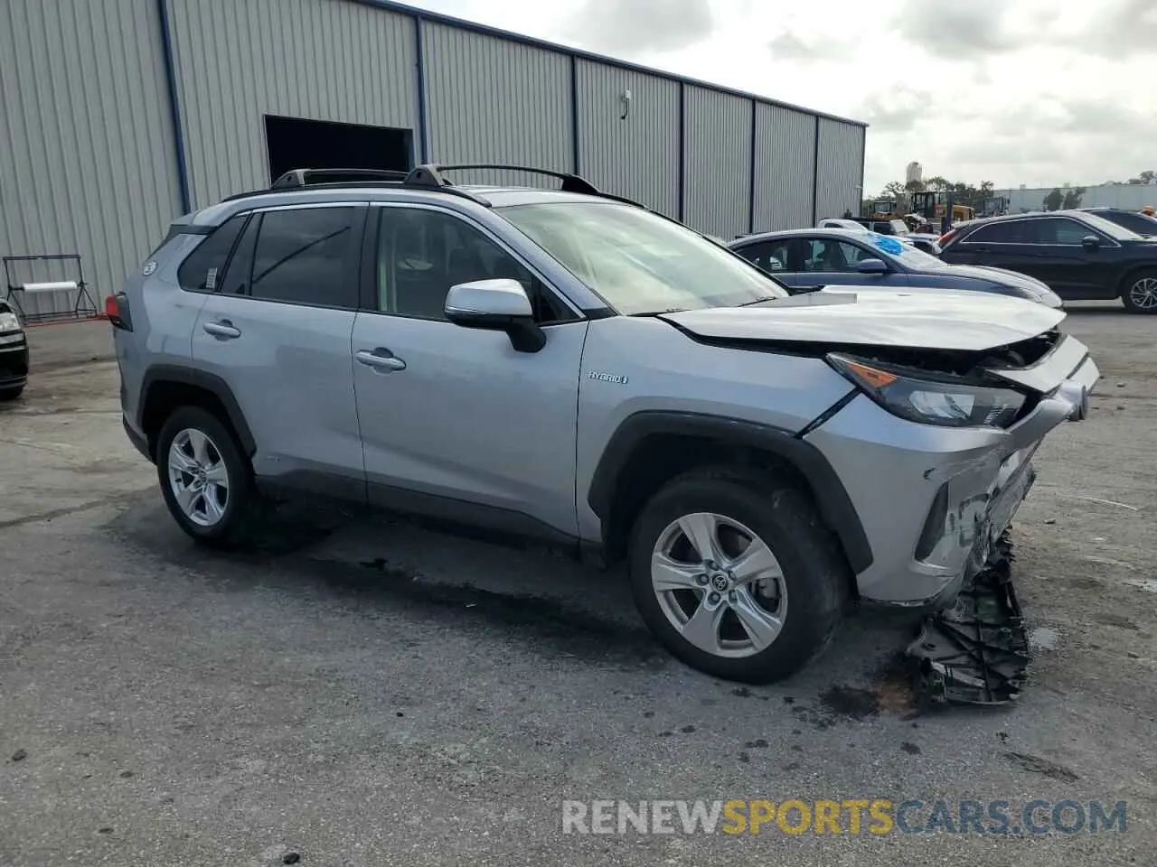 4 Photograph of a damaged car JTMMWRFV8LD056031 TOYOTA RAV4 2020
