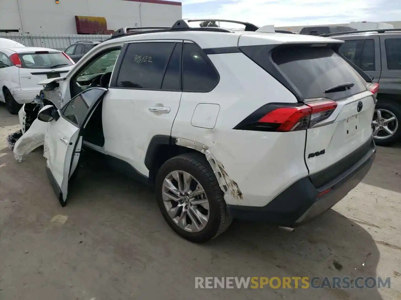 3 Photograph of a damaged car JTMN1RFV0LD530900 TOYOTA RAV4 2020