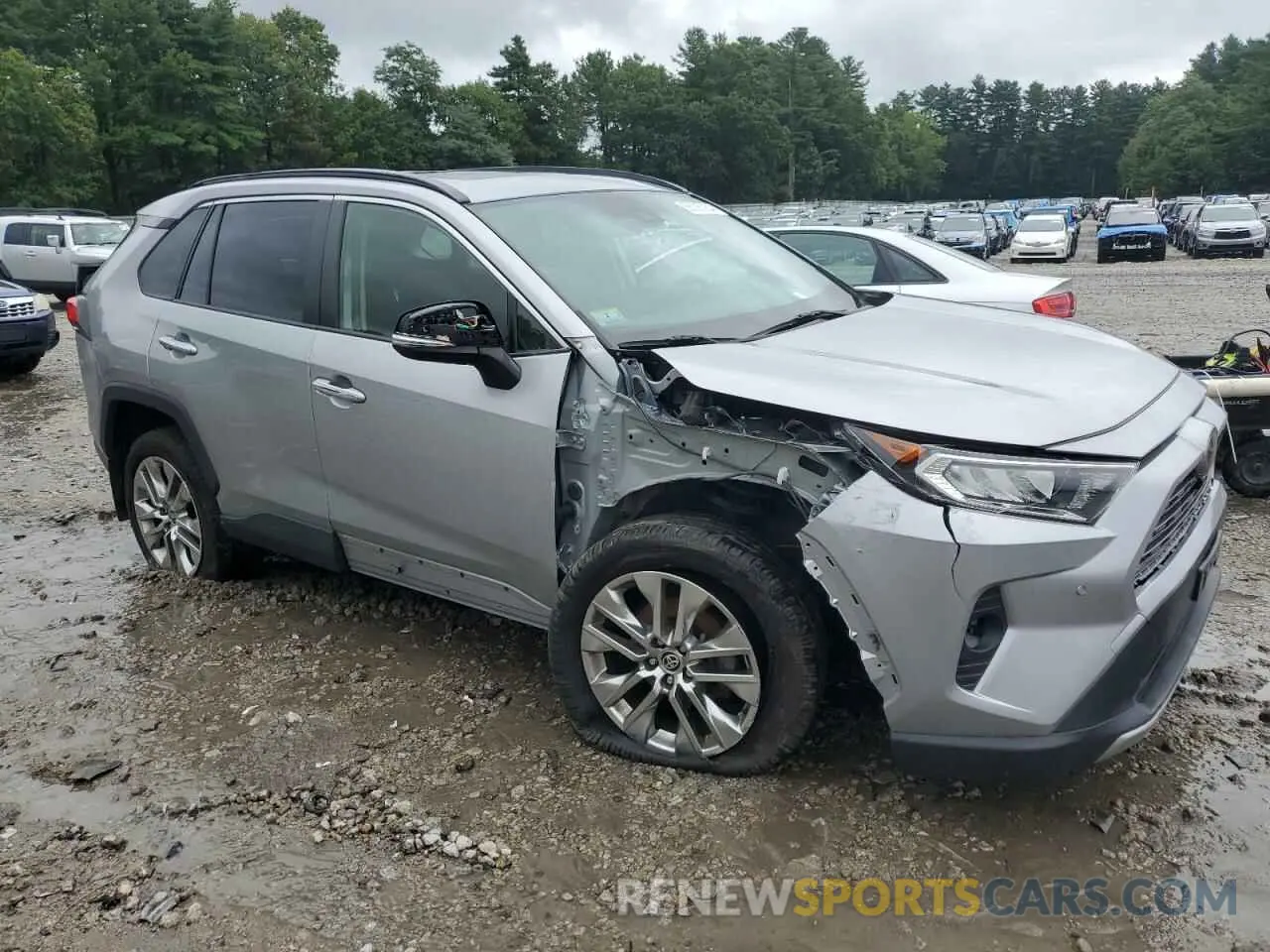 4 Photograph of a damaged car JTMN1RFV1LD062272 TOYOTA RAV4 2020
