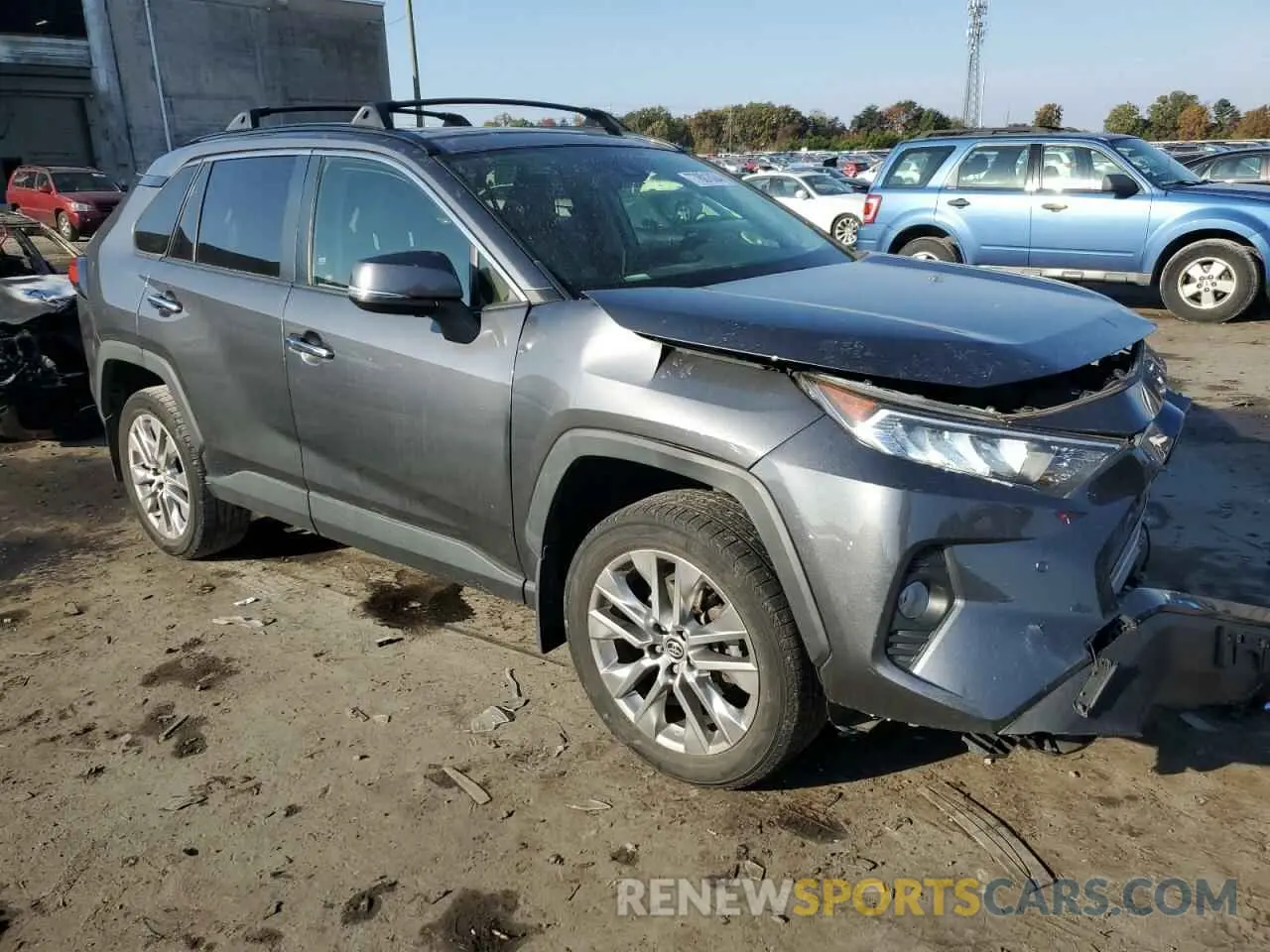 4 Photograph of a damaged car JTMN1RFV2LD530543 TOYOTA RAV4 2020