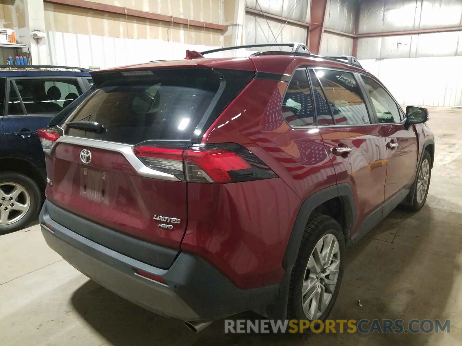 4 Photograph of a damaged car JTMN1RFV3LD531281 TOYOTA RAV4 2020