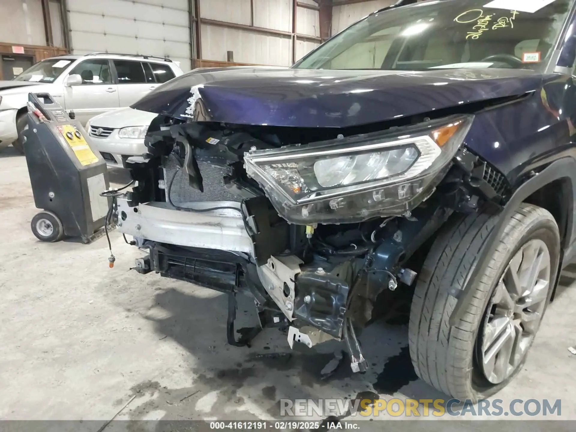 20 Photograph of a damaged car JTMN1RFV6LJ038969 TOYOTA RAV4 2020