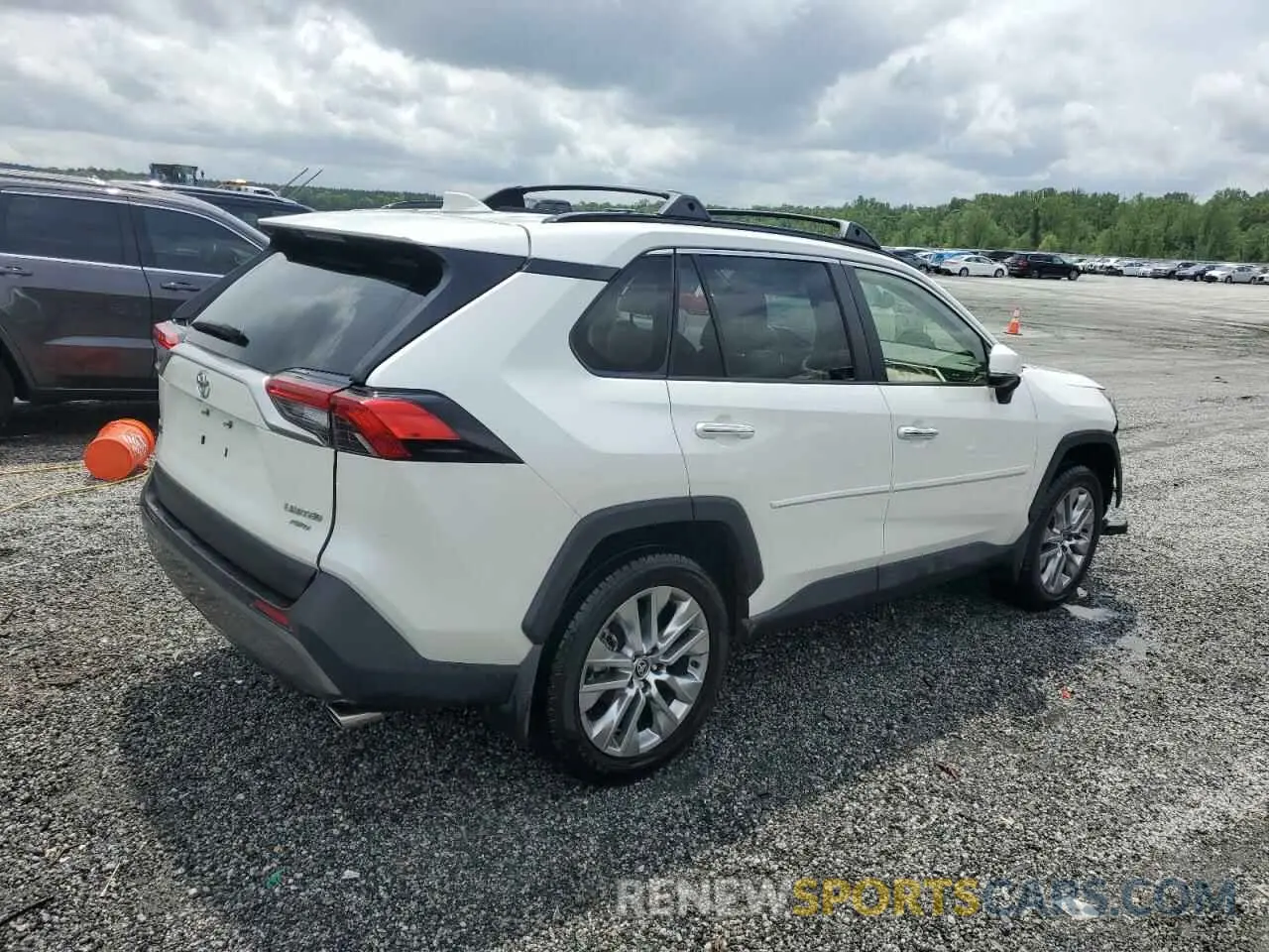 3 Photograph of a damaged car JTMN1RFV8LD527887 TOYOTA RAV4 2020