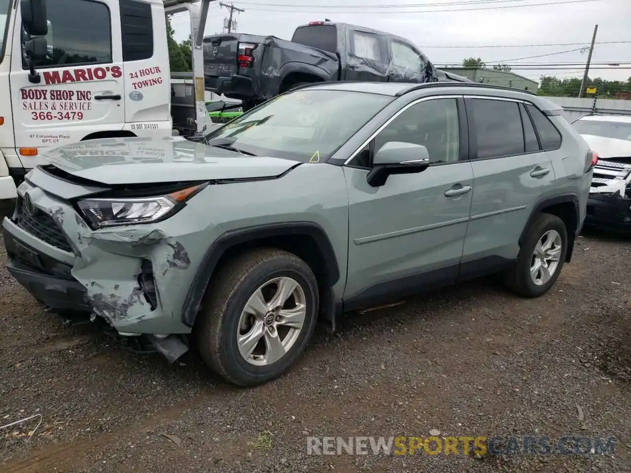 2 Photograph of a damaged car JTMP1RFV0LD047903 TOYOTA RAV4 2020