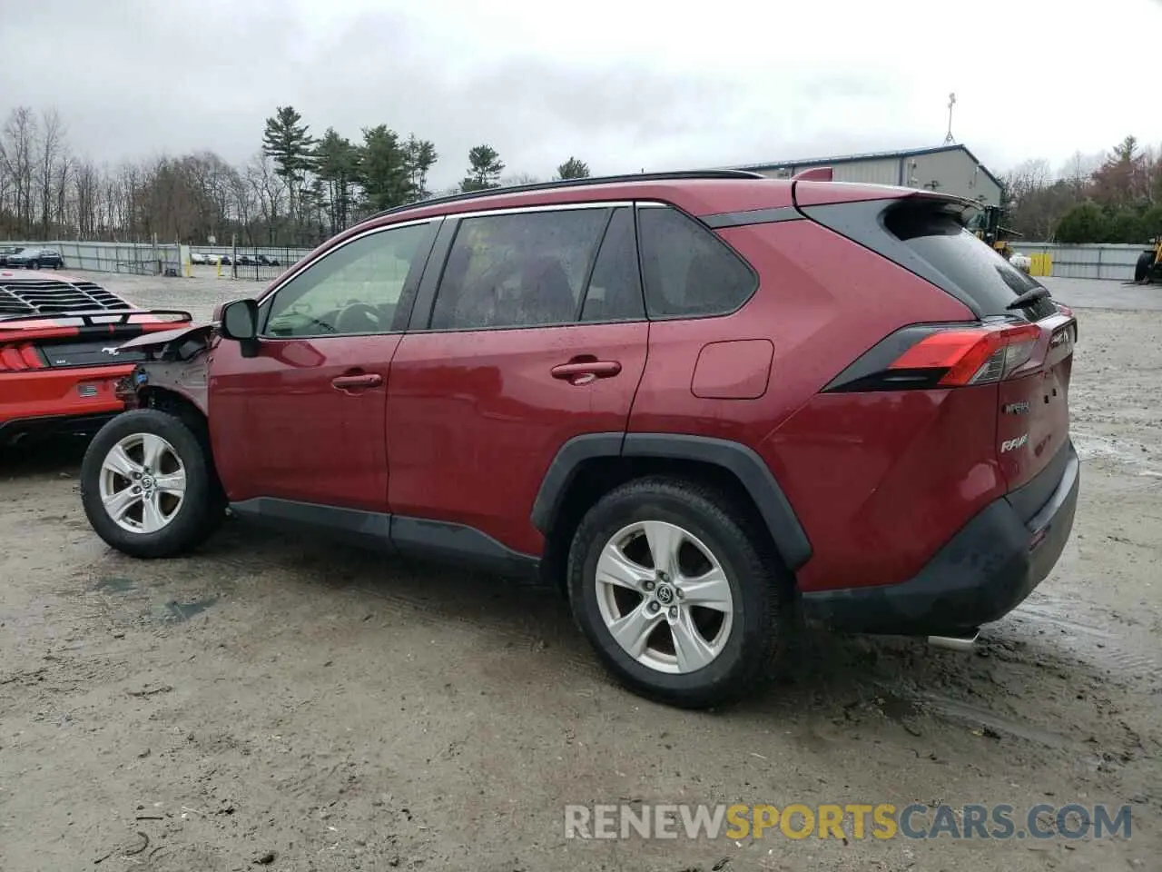 2 Photograph of a damaged car JTMP1RFV1LD058571 TOYOTA RAV4 2020
