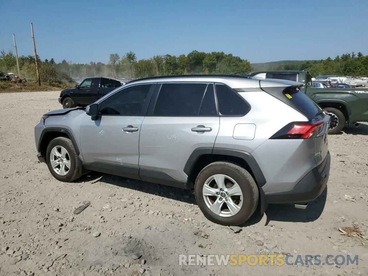 2 Photograph of a damaged car JTMP1RFV1LD066587 TOYOTA RAV4 2020