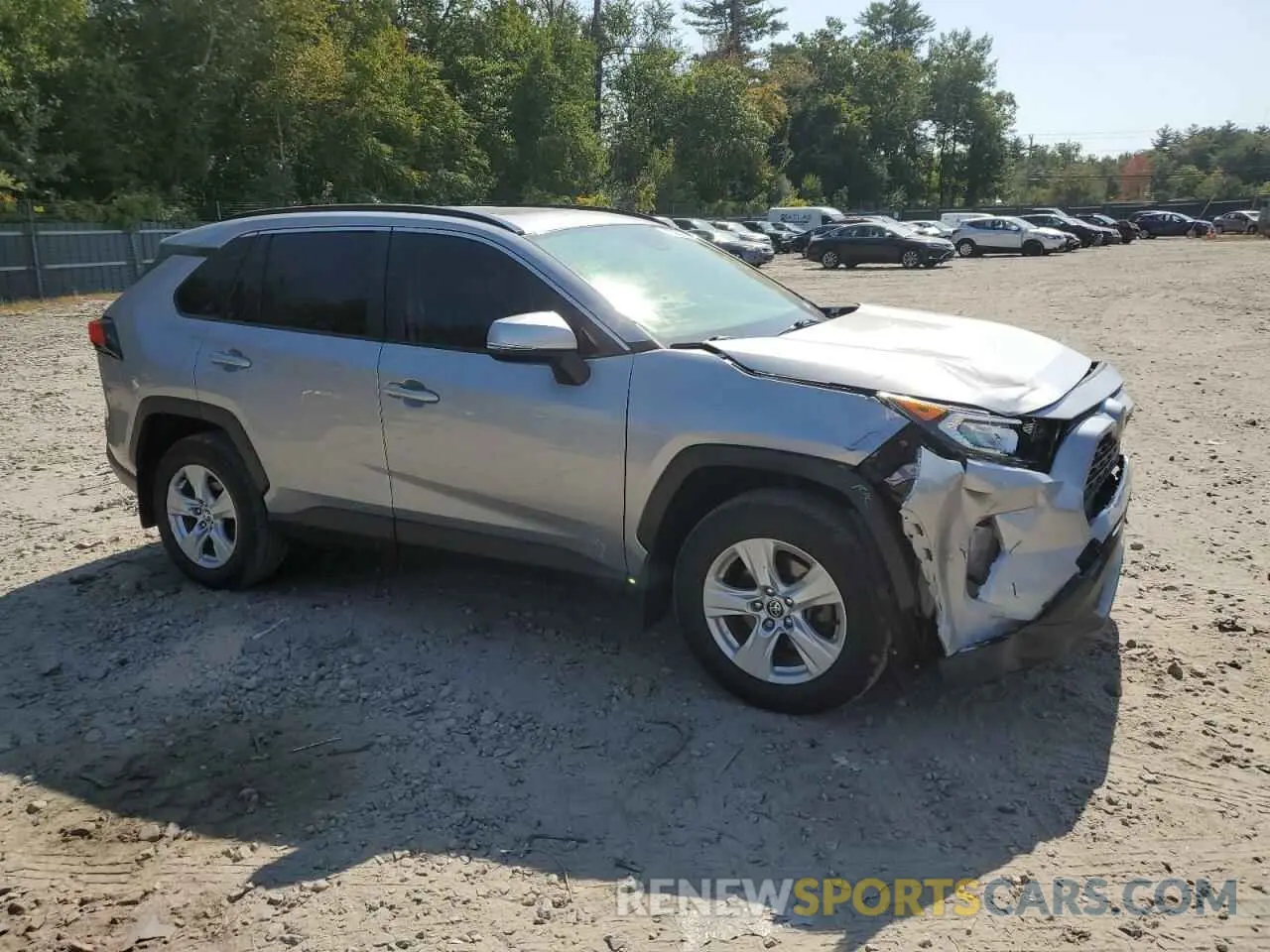 4 Photograph of a damaged car JTMP1RFV1LD066587 TOYOTA RAV4 2020