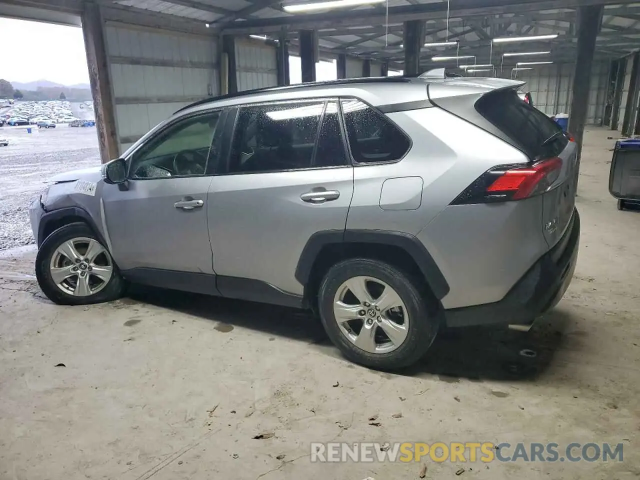 2 Photograph of a damaged car JTMP1RFV2LD056862 TOYOTA RAV4 2020