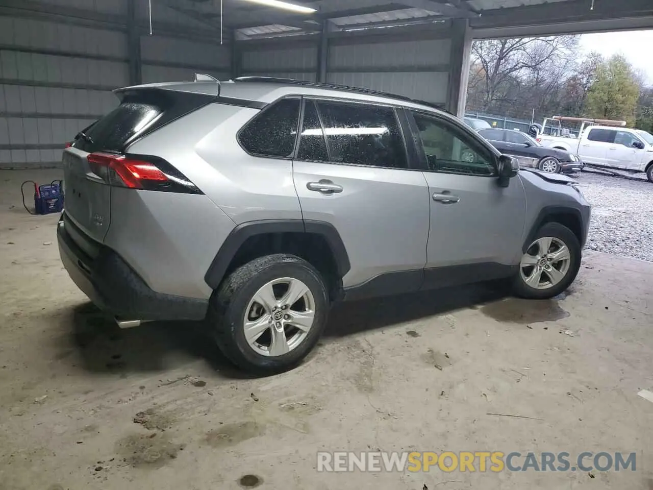 3 Photograph of a damaged car JTMP1RFV2LD056862 TOYOTA RAV4 2020