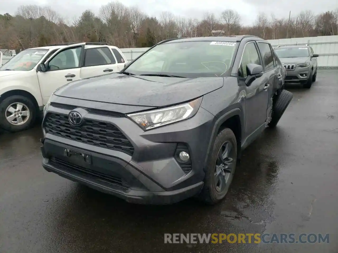 2 Photograph of a damaged car JTMP1RFV3LD058426 TOYOTA RAV4 2020