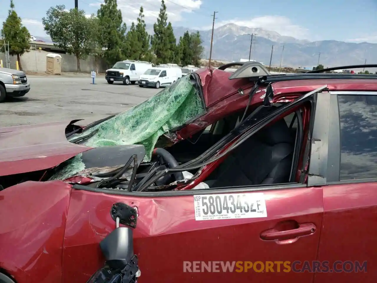 9 Photograph of a damaged car JTMP1RFV3LJ029624 TOYOTA RAV4 2020