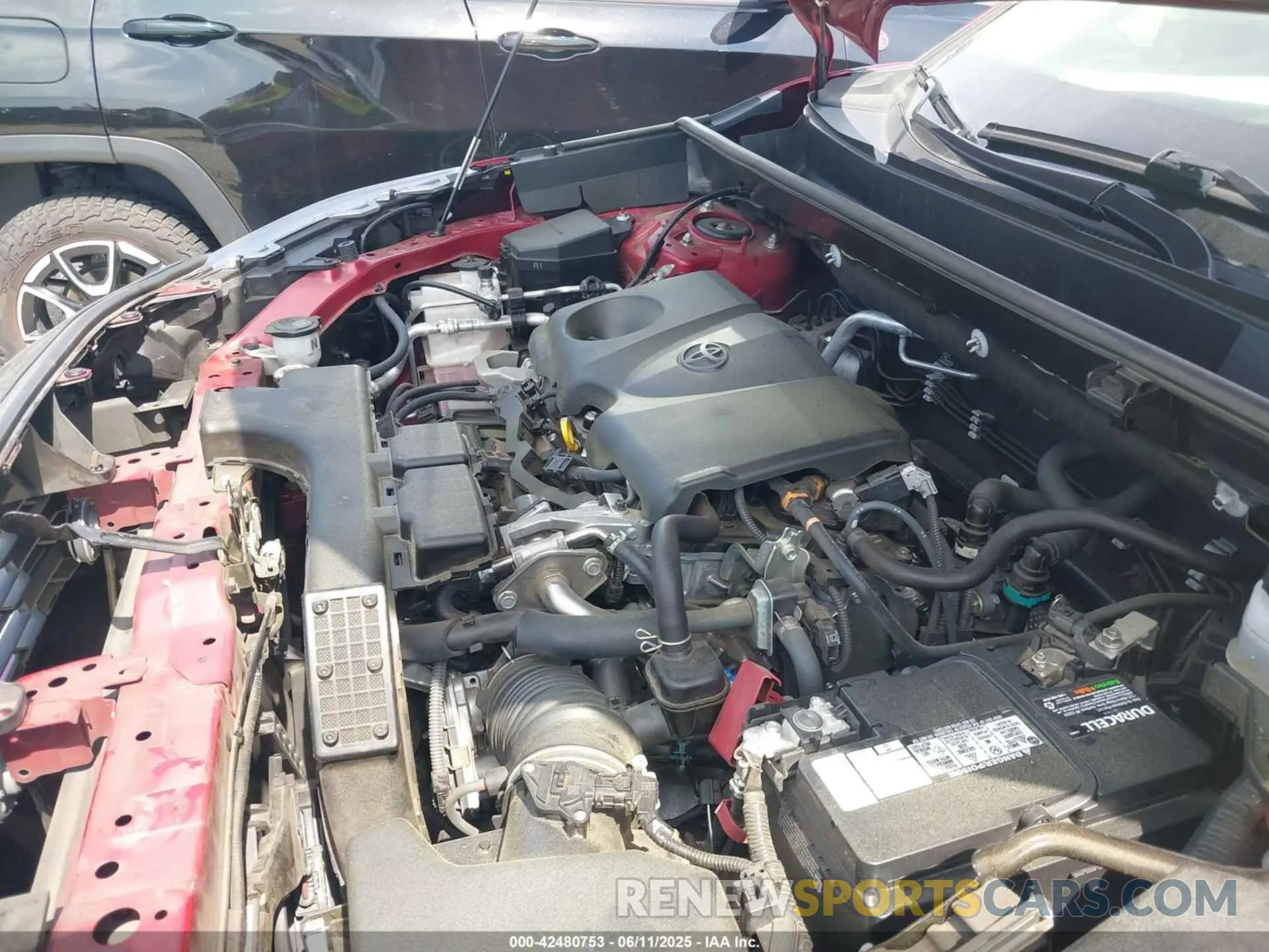 10 Photograph of a damaged car JTMP1RFV3LJ035164 TOYOTA RAV4 2020