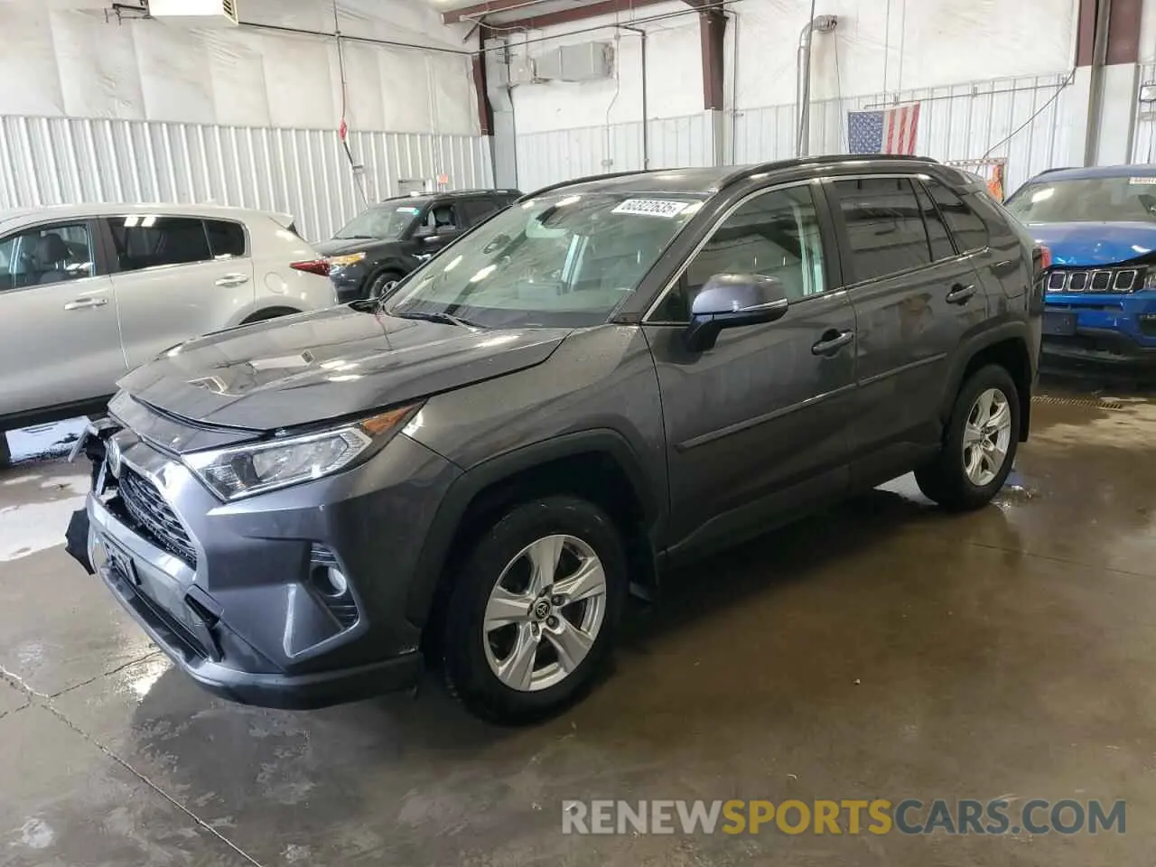 1 Photograph of a damaged car JTMP1RFV4LD050061 TOYOTA RAV4 2020