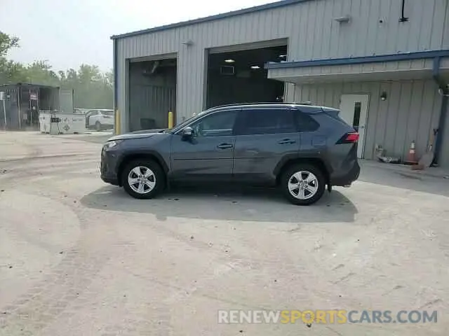 14 Photograph of a damaged car JTMP1RFV4LD050061 TOYOTA RAV4 2020