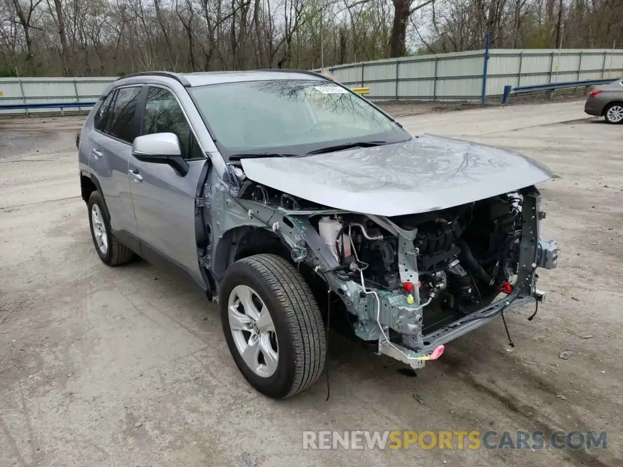 1 Photograph of a damaged car JTMP1RFV4LD058872 TOYOTA RAV4 2020