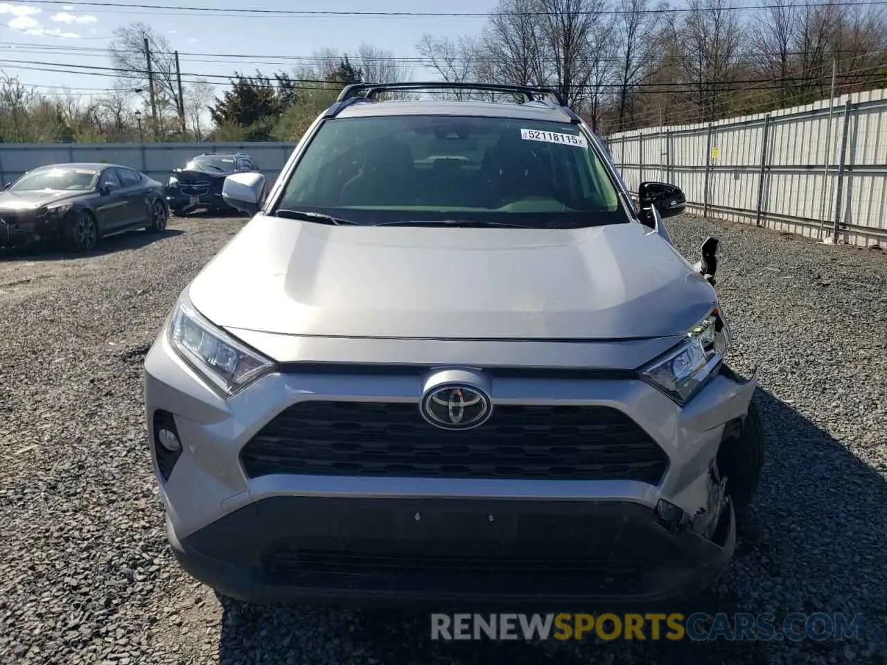 5 Photograph of a damaged car JTMP1RFV4LJ025615 TOYOTA RAV4 2020