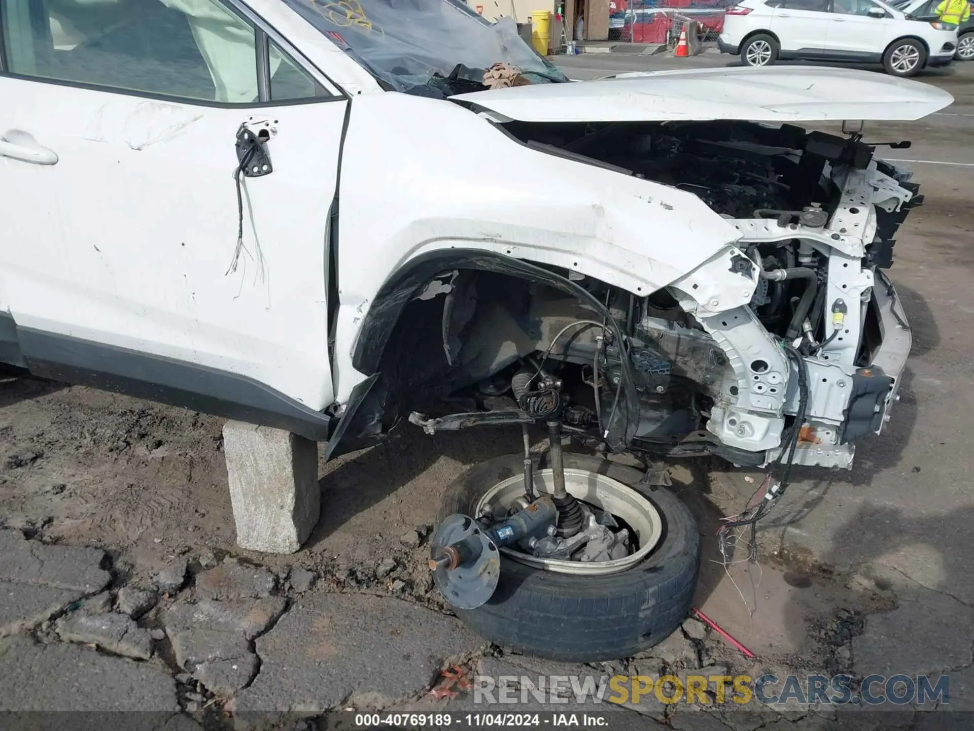 13 Photograph of a damaged car JTMP1RFV5LD053907 TOYOTA RAV4 2020