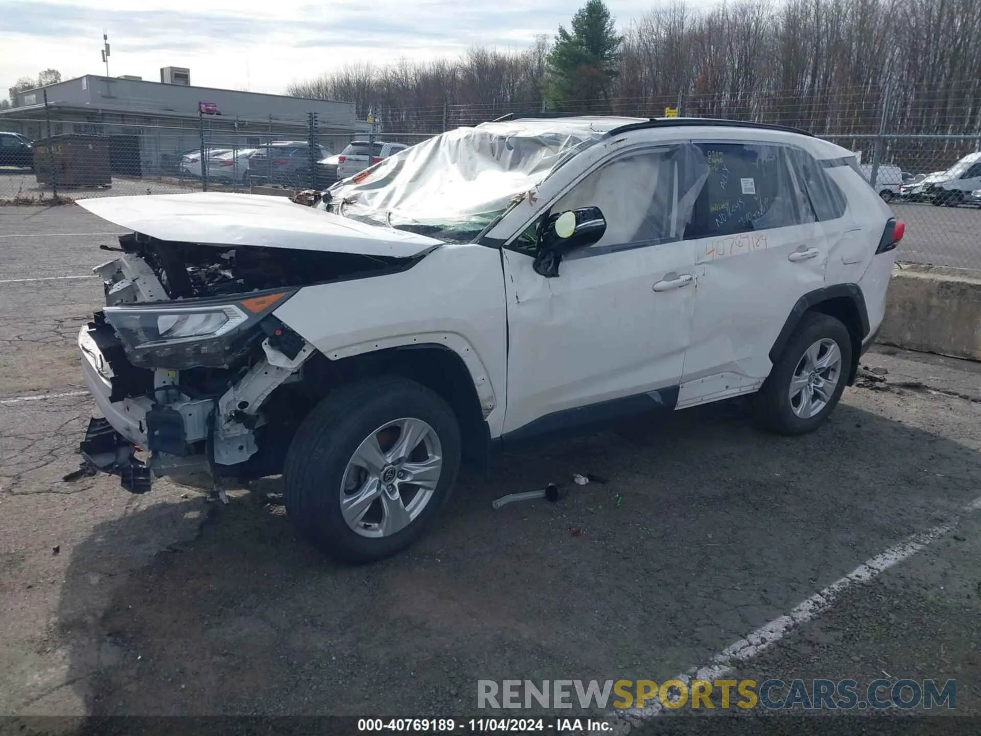 2 Photograph of a damaged car JTMP1RFV5LD053907 TOYOTA RAV4 2020