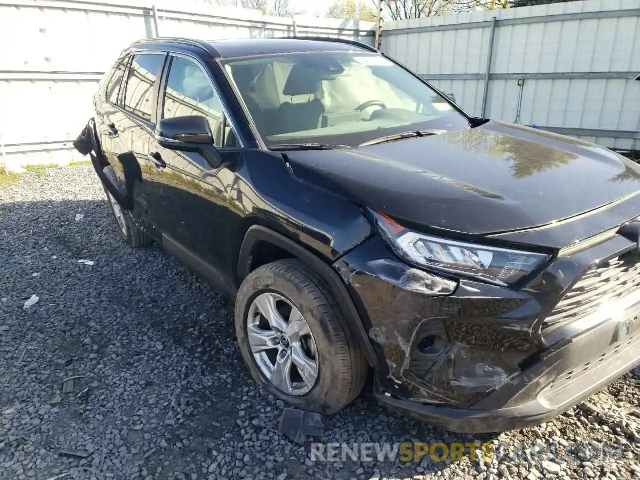 9 Photograph of a damaged car JTMP1RFV5LD062574 TOYOTA RAV4 2020