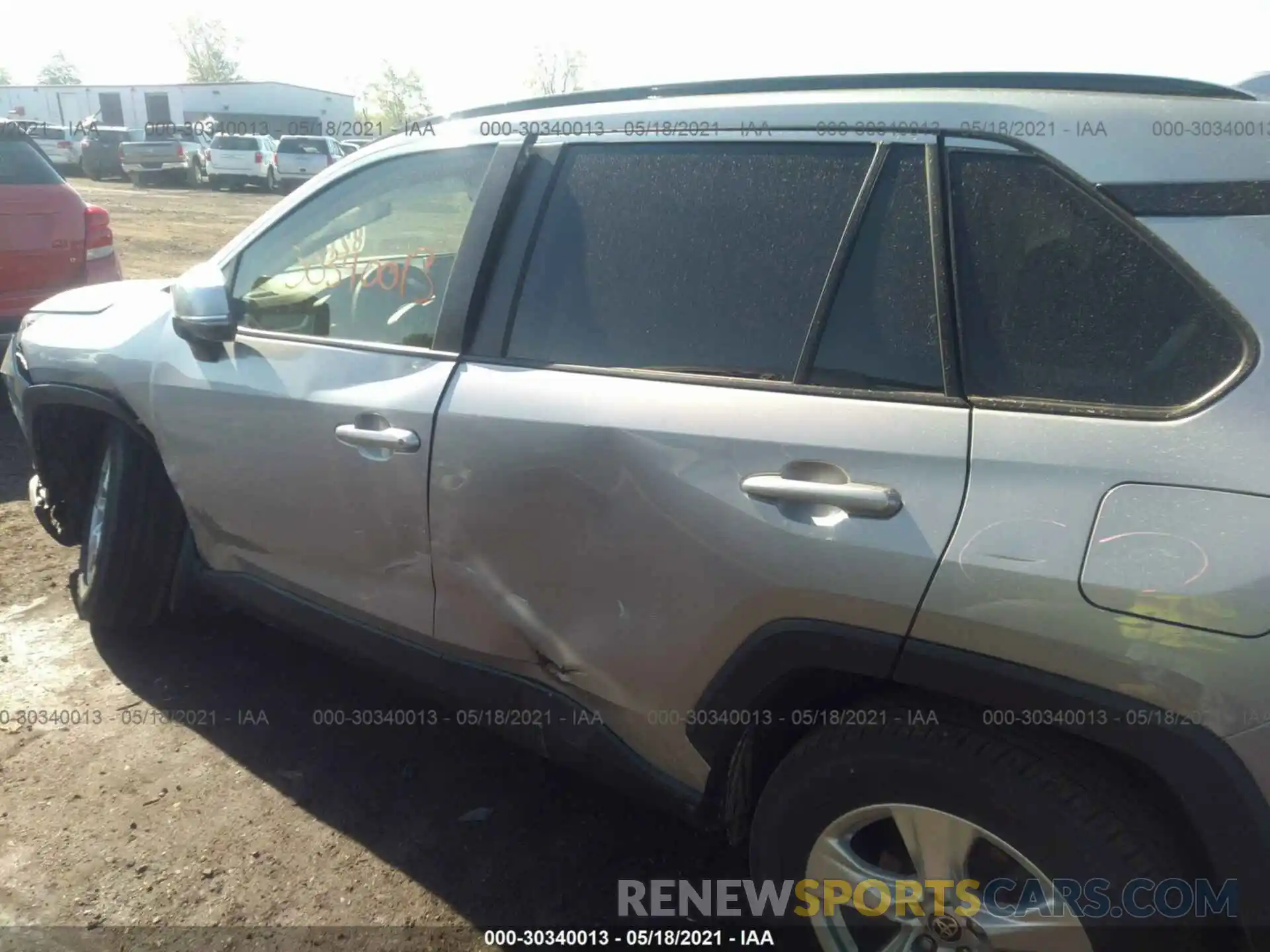 6 Photograph of a damaged car JTMP1RFV6LD054287 TOYOTA RAV4 2020