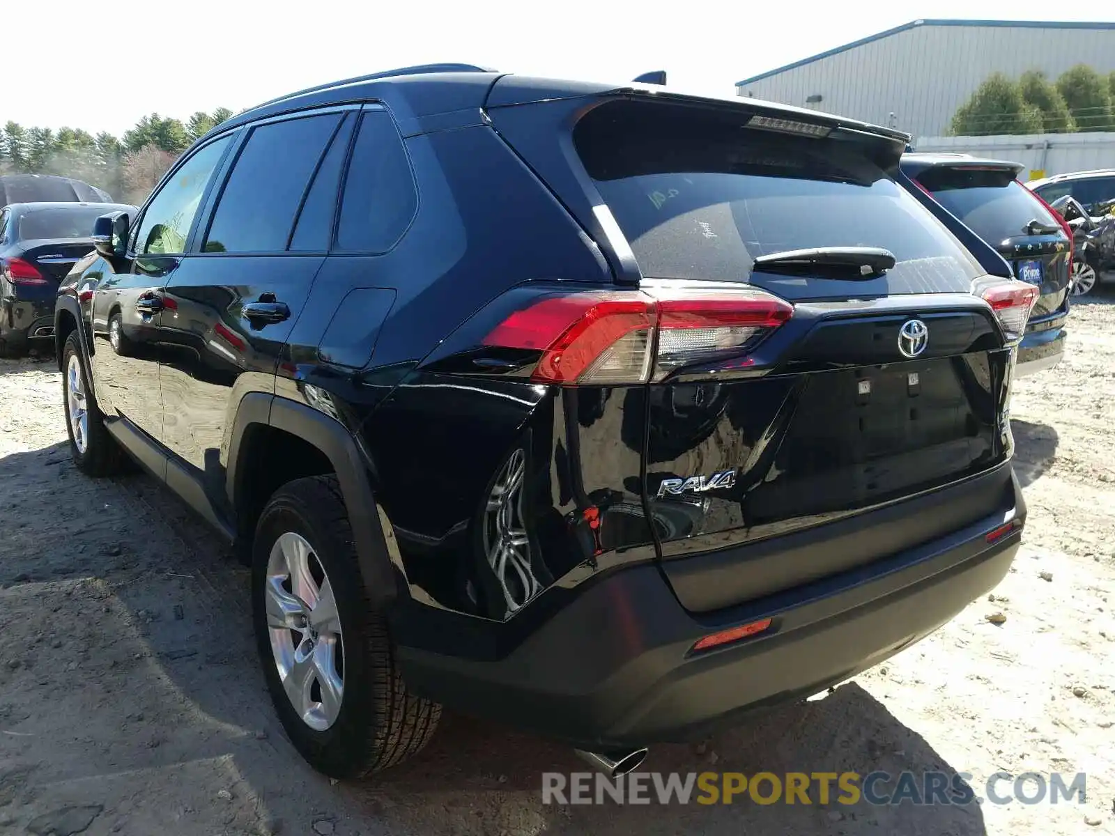 3 Photograph of a damaged car JTMP1RFV6LD525208 TOYOTA RAV4 2020