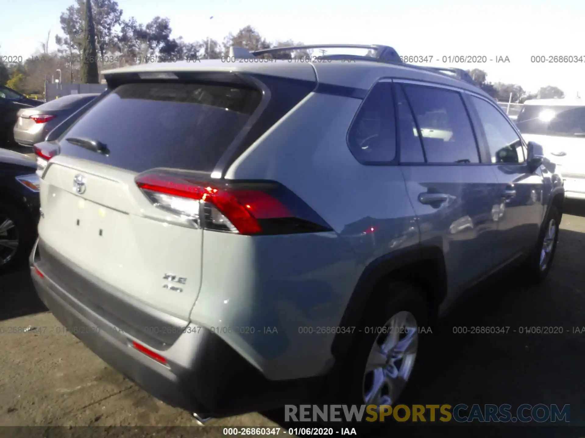 4 Photograph of a damaged car JTMP1RFV7LJ026614 TOYOTA RAV4 2020