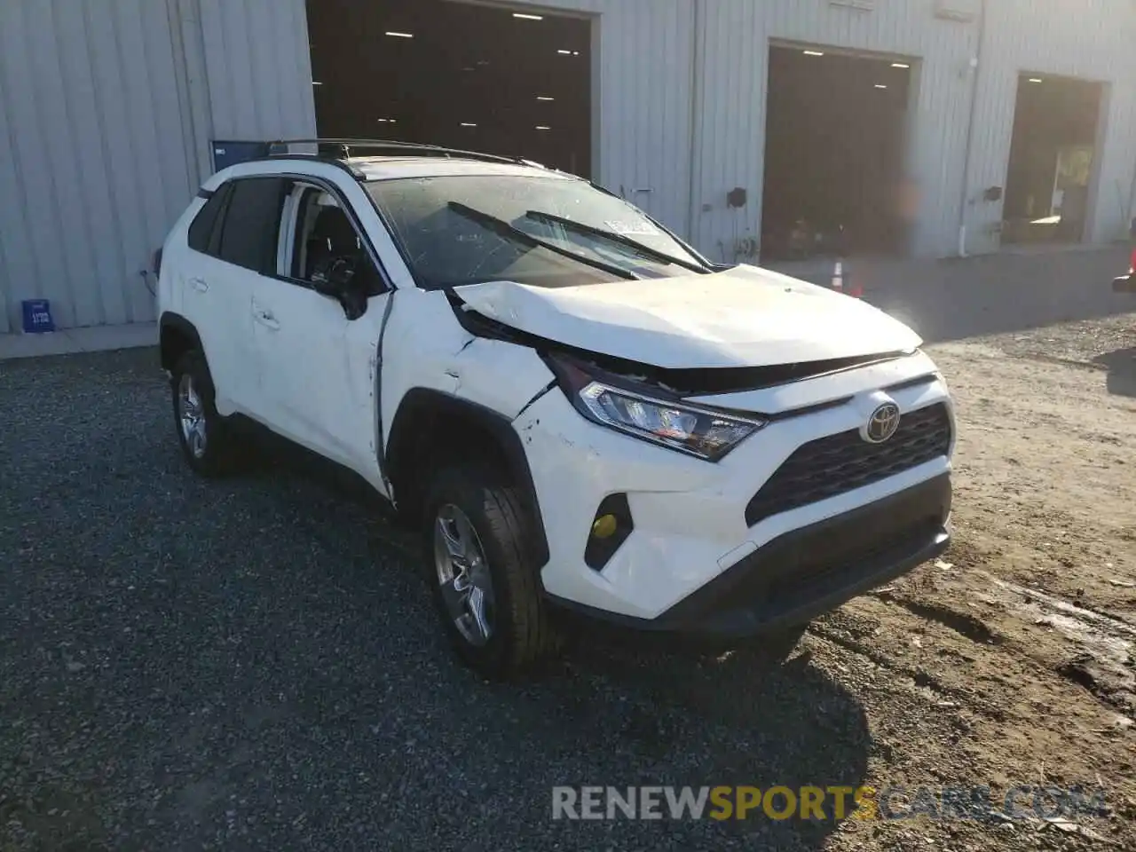 1 Photograph of a damaged car JTMP1RFV8LD060320 TOYOTA RAV4 2020