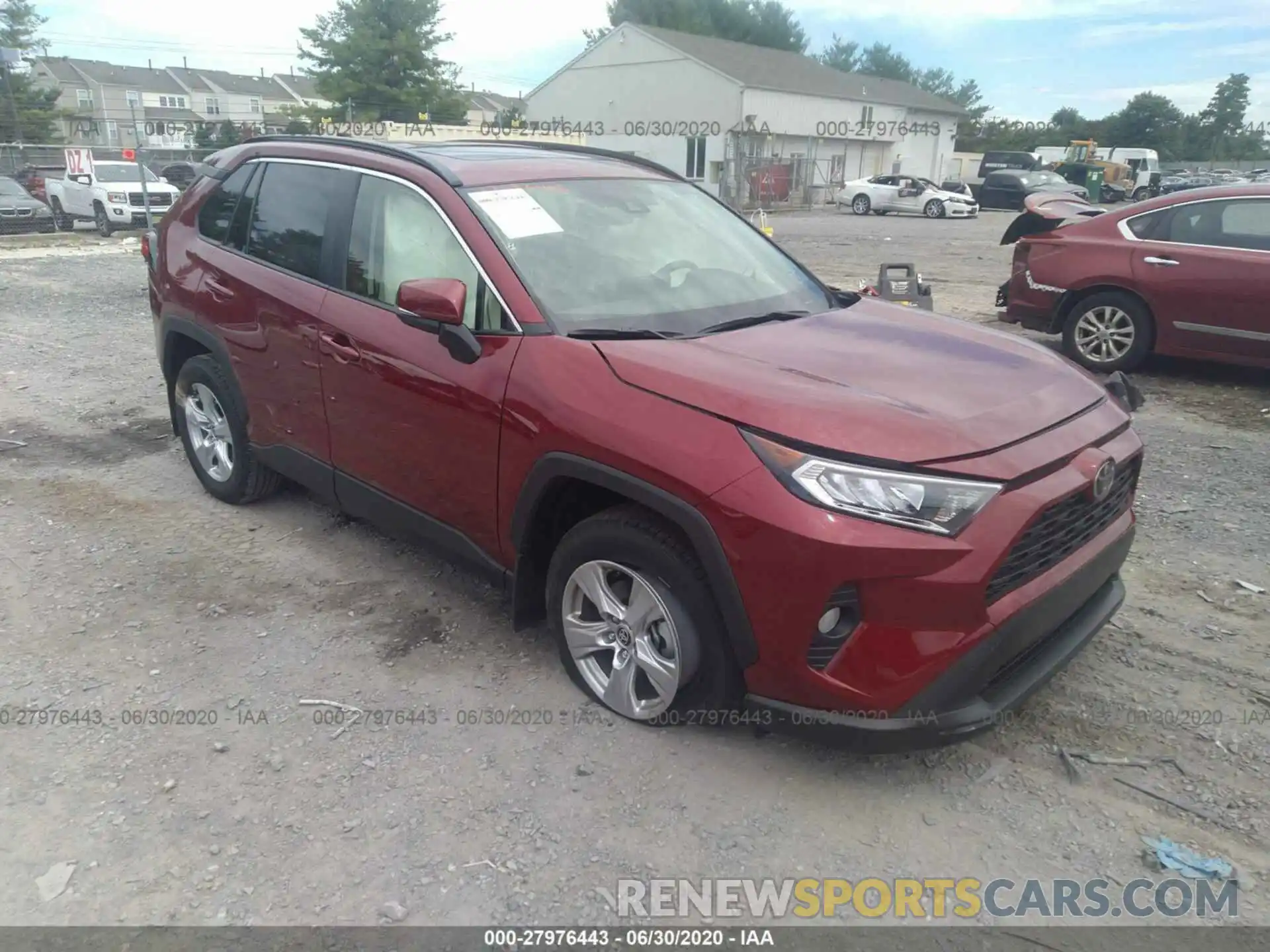 1 Photograph of a damaged car JTMP1RFV8LD525727 TOYOTA RAV4 2020