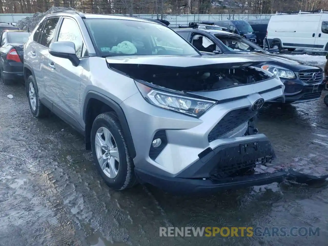 1 Photograph of a damaged car JTMP1RFV8LJ027867 TOYOTA RAV4 2020