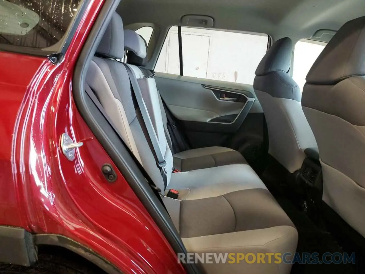 11 Photograph of a damaged car JTMP1RFVXLD052493 TOYOTA RAV4 2020