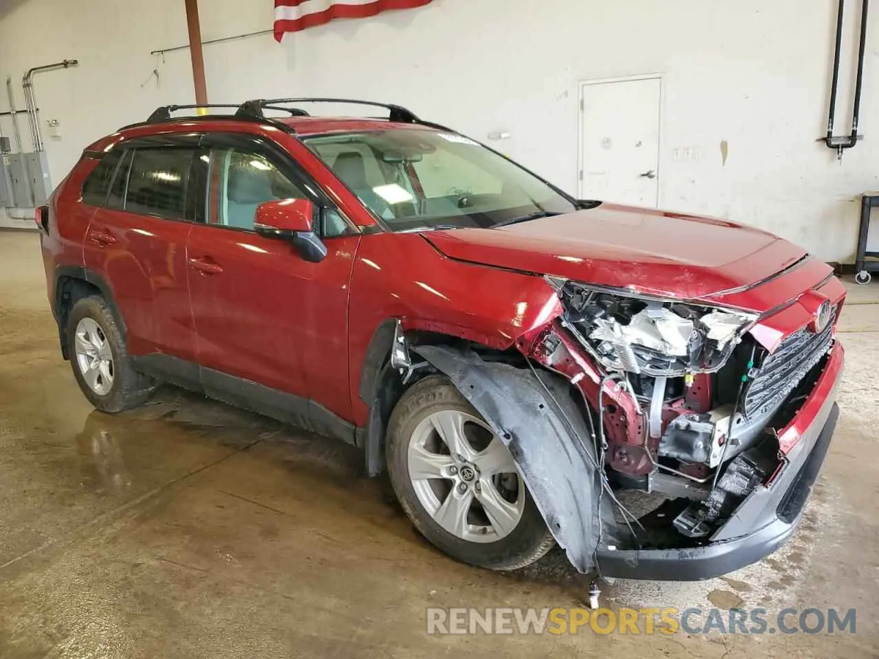 4 Photograph of a damaged car JTMP1RFVXLD052493 TOYOTA RAV4 2020