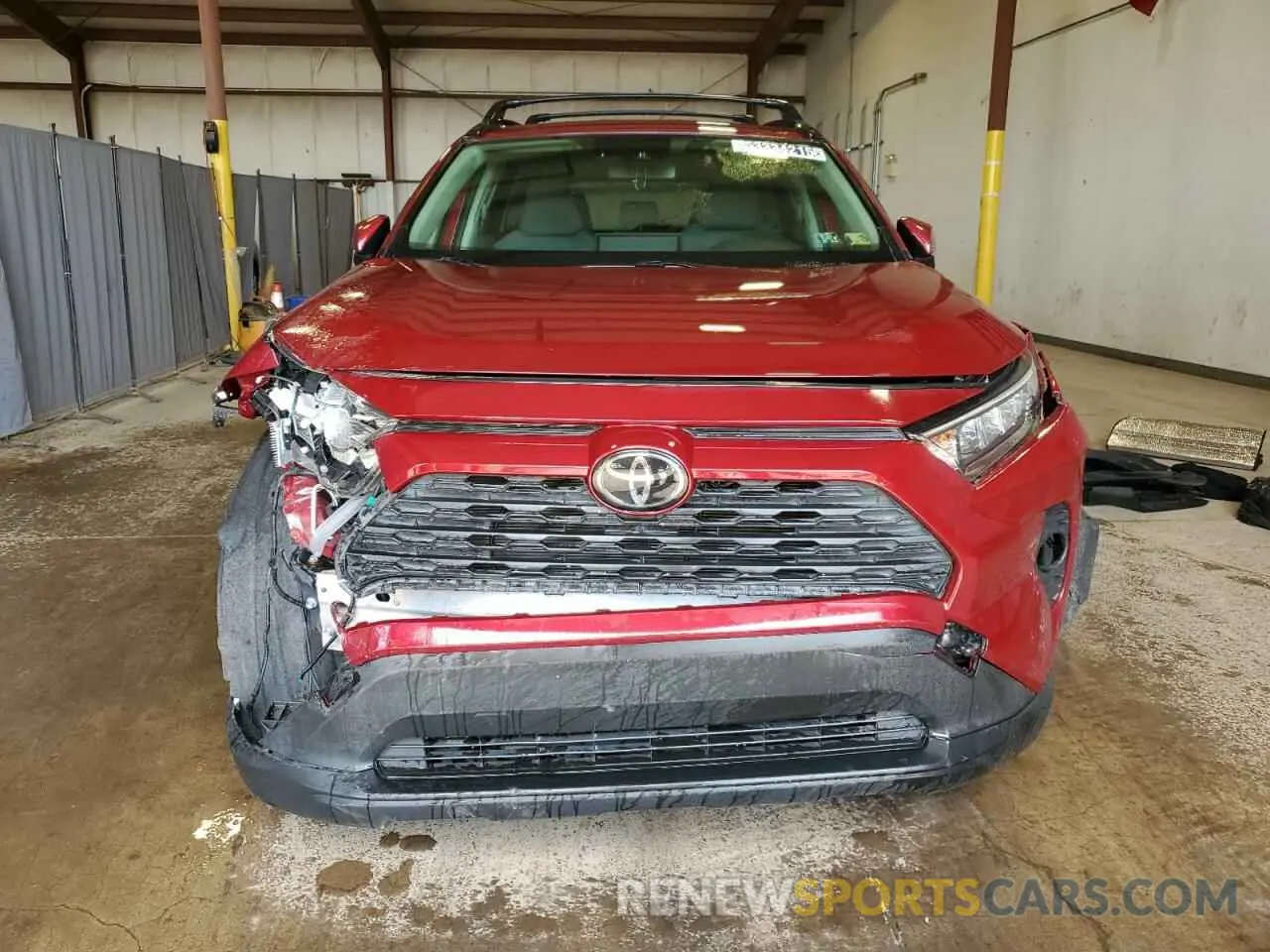 5 Photograph of a damaged car JTMP1RFVXLD052493 TOYOTA RAV4 2020