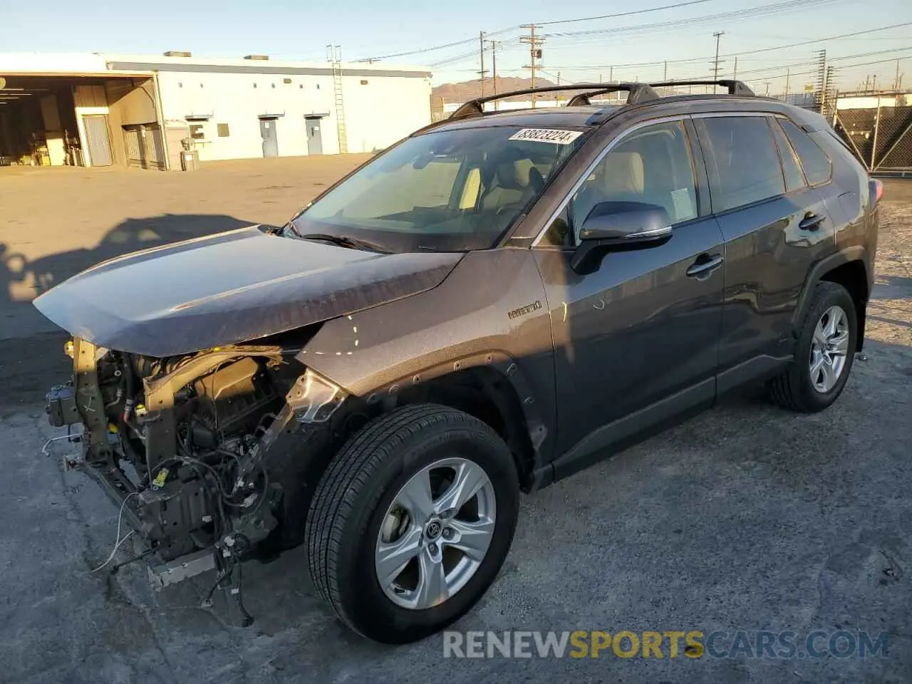 1 Photograph of a damaged car JTMR6RFV0LD006777 TOYOTA RAV4 2020