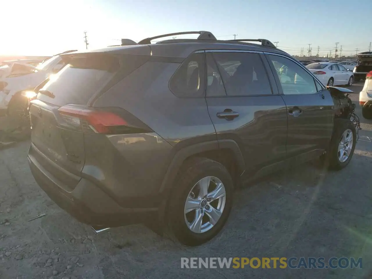 3 Photograph of a damaged car JTMR6RFV0LD006777 TOYOTA RAV4 2020