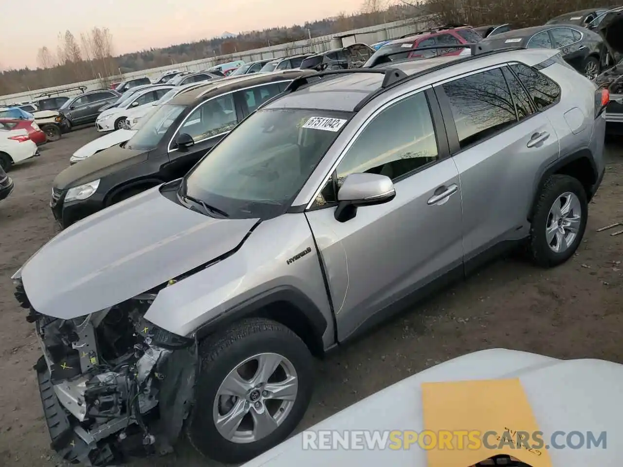 1 Photograph of a damaged car JTMR6RFV4LD004854 TOYOTA RAV4 2020