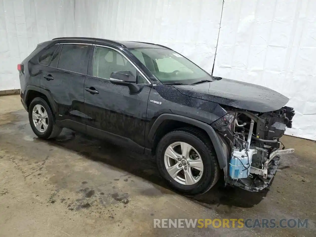 4 Photograph of a damaged car JTMR6RFV5LD001185 TOYOTA RAV4 2020